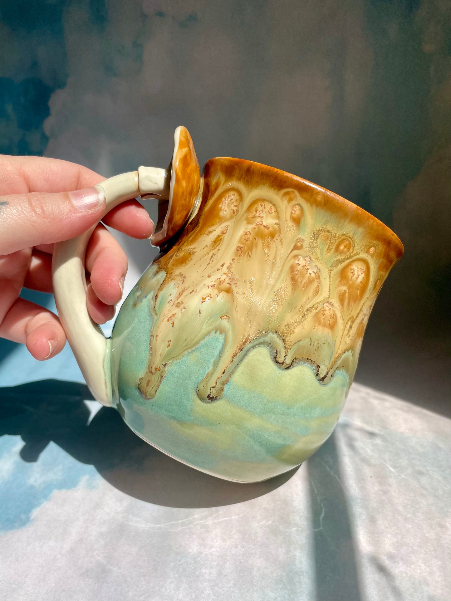 Mushroom Handle Mug 22oz