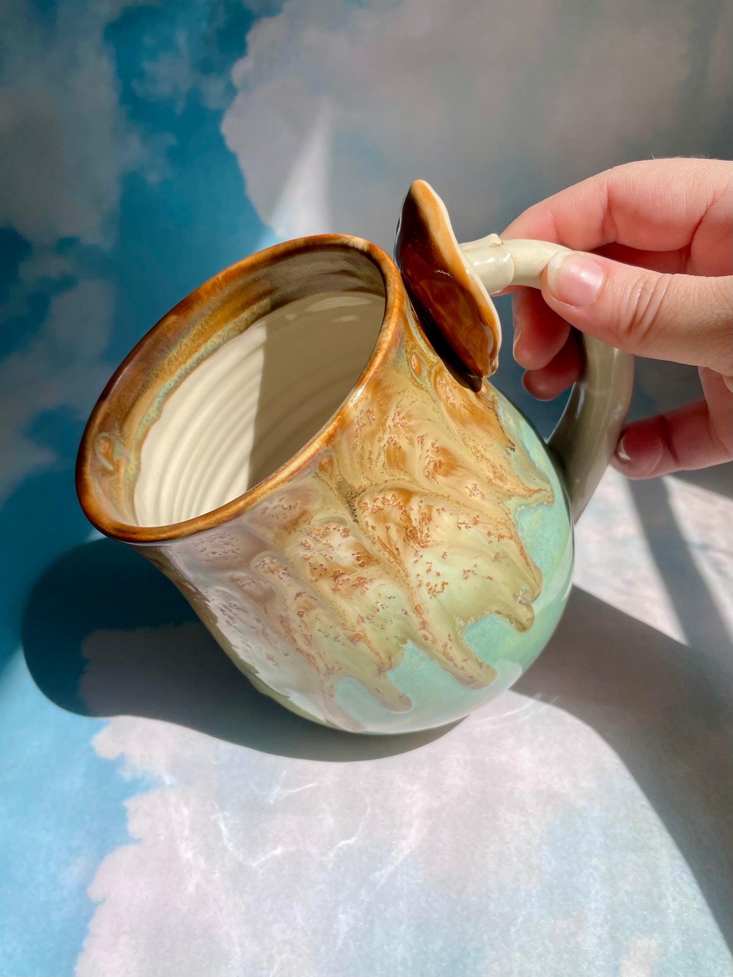 Mushroom Handle Mug 22oz