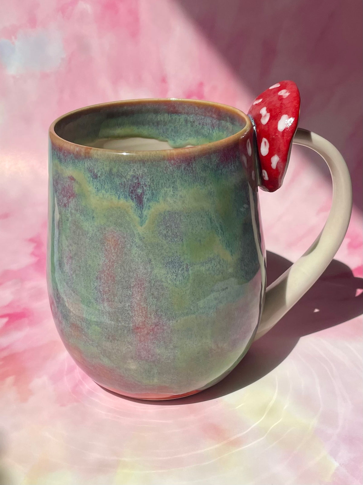 Mushroom Handle Mug 17oz