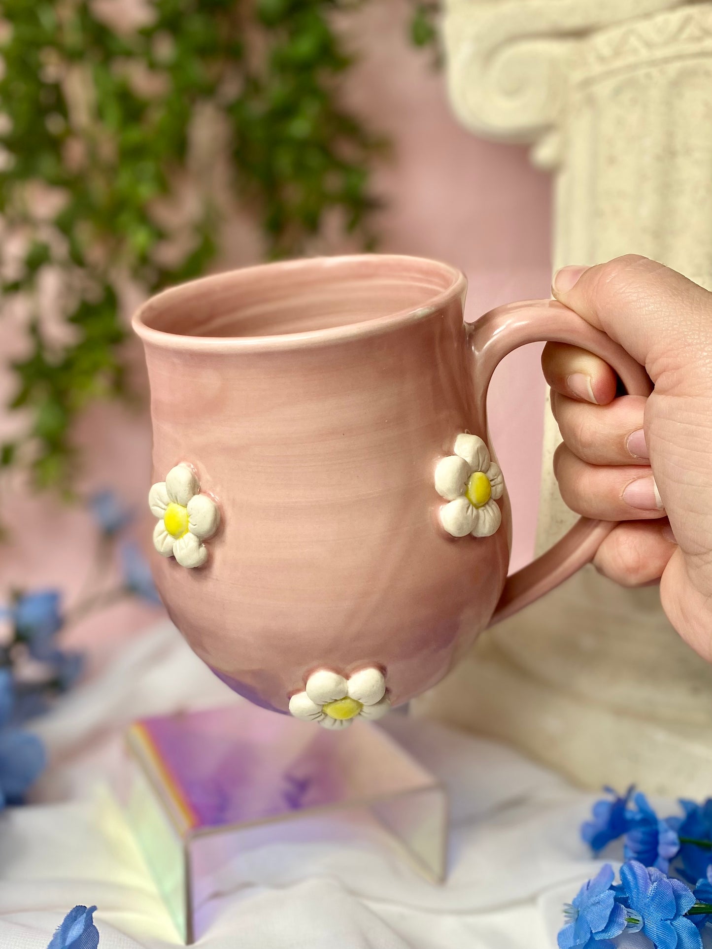 Pink 3D Daisy Mug 20oz