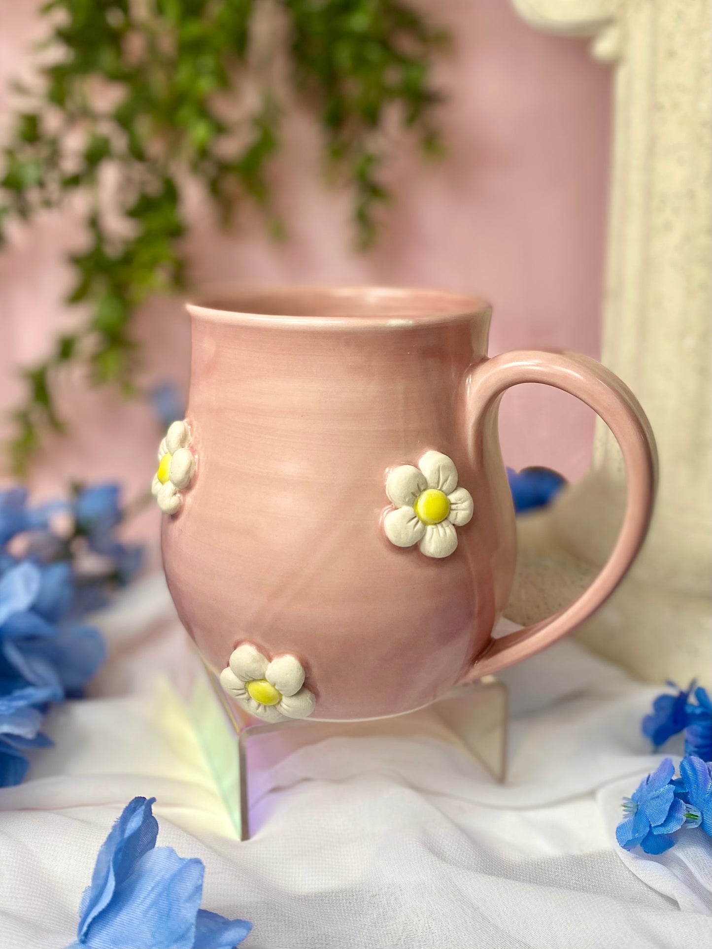 Pink 3D Daisy Mug 20oz