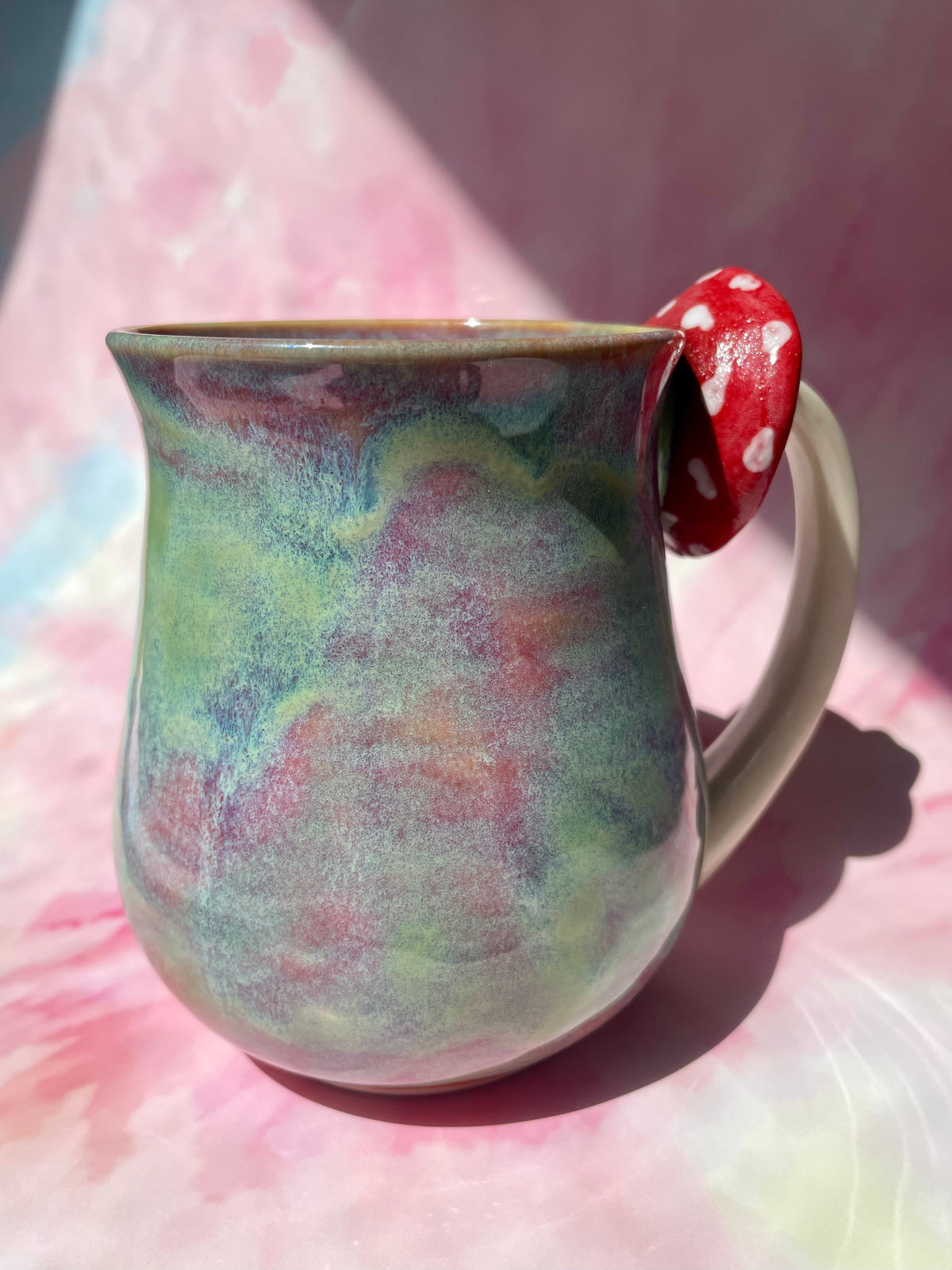Mushroom Handle Mug 18oz