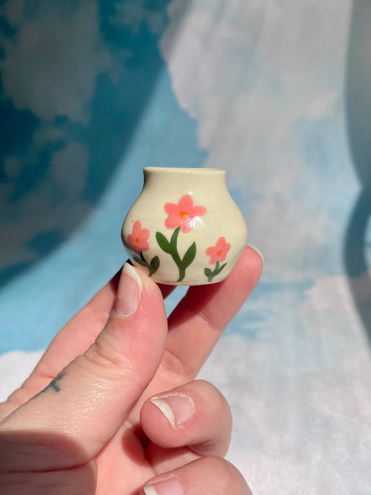 Mini vase